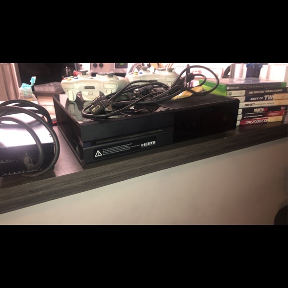 SOLD ! XBOX 360 - Picture 2 of 3